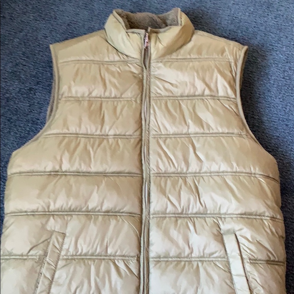 CORE life reversible vest